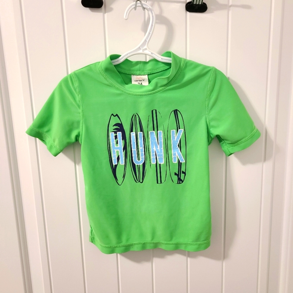 🌟5/$25 Carter's boys 24 Month Swim Shirt in Lime Green